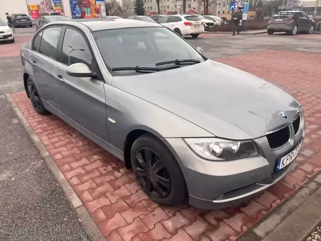 BMW Seria 3 320i