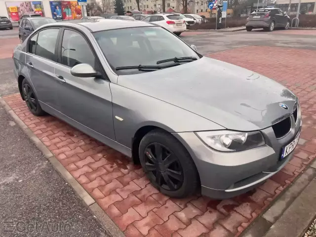 BMW Seria 3 320i