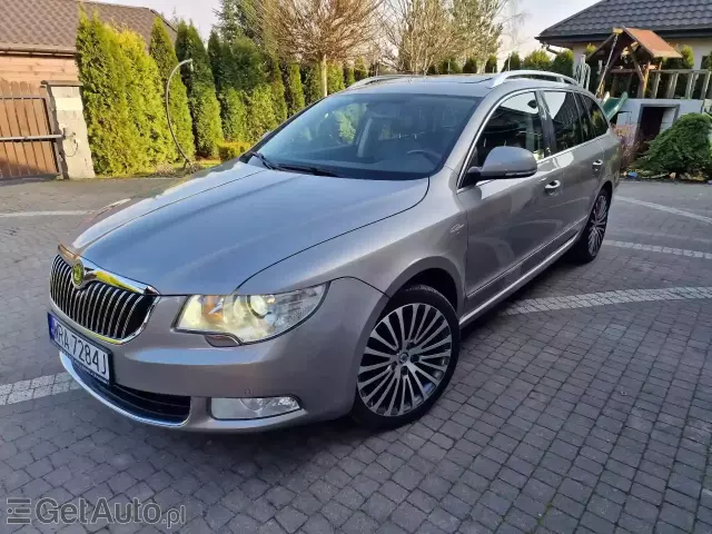 SKODA Superb Laurin & Klement DSG