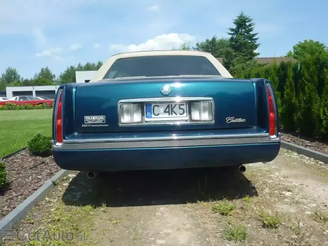 CADILLAC De Ville 