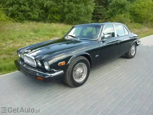 JAGUAR XJ6 