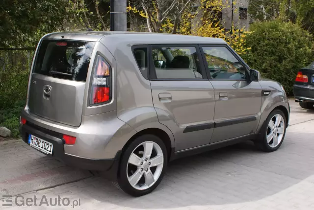 KIA Soul XL