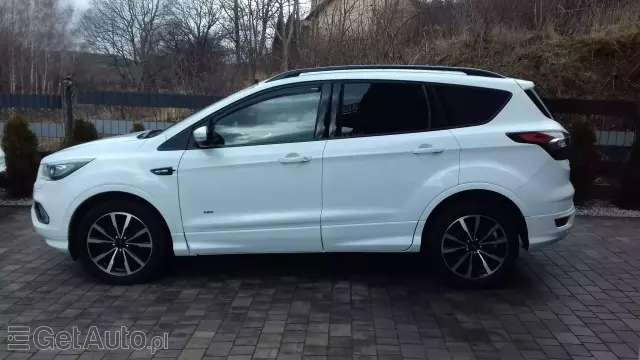 FORD Kuga ST-Line AWD