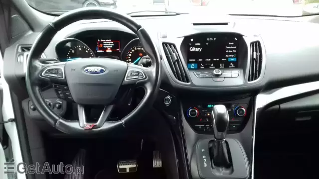 FORD Kuga ST-Line AWD