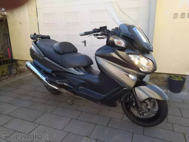 SUZUKI Burgman  