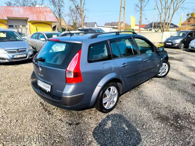 RENAULT Megane 