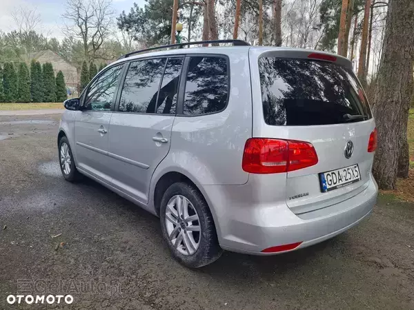 VOLKSWAGEN Touran Comfortline DSG