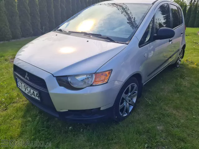 MITSUBISHI Colt Inform