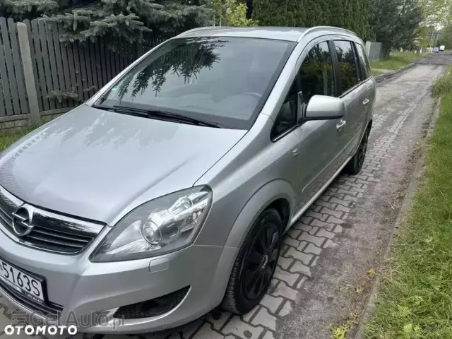 OPEL Zafira Cosmo