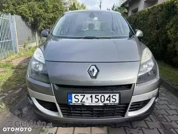 RENAULT Scenic Authentique 105