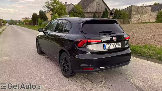 FIAT Tipo Street