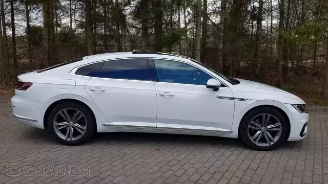 VOLKSWAGEN Arteon R-Line DSG