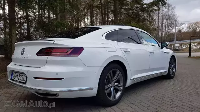 VOLKSWAGEN Arteon R-Line DSG