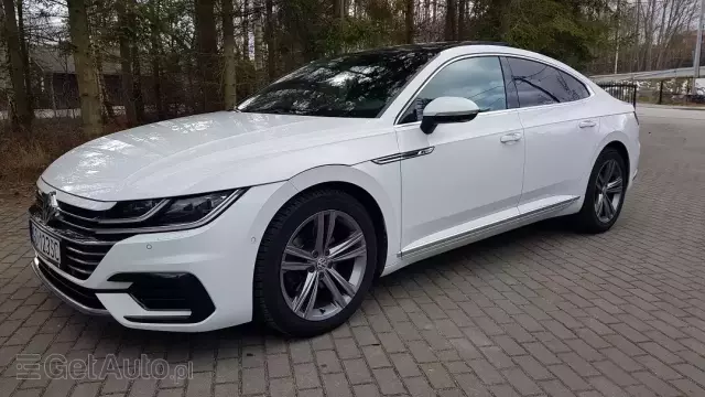 VOLKSWAGEN Arteon R-Line DSG