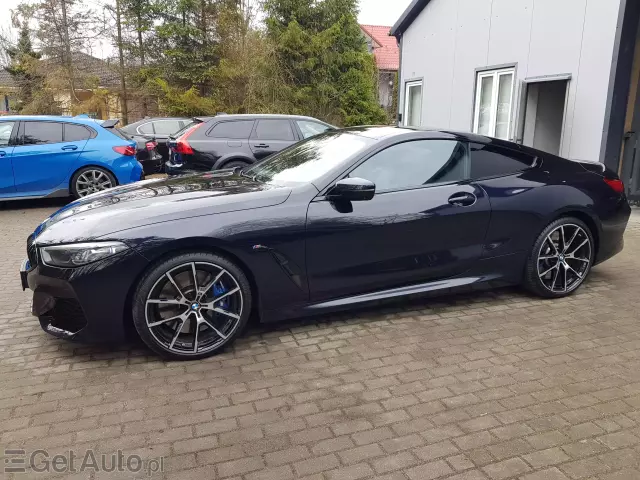 BMW Seria 8 XDrive Steptronic