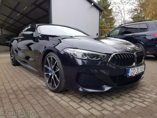 BMW Seria 8 XDrive Steptronic