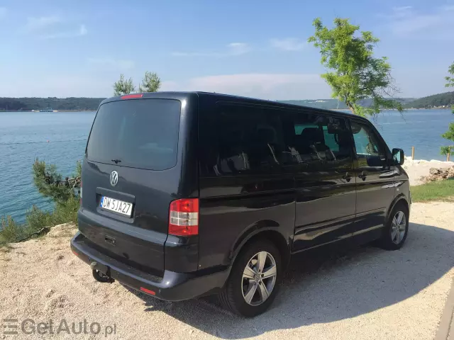 VOLKSWAGEN Transporter Multivan Highline