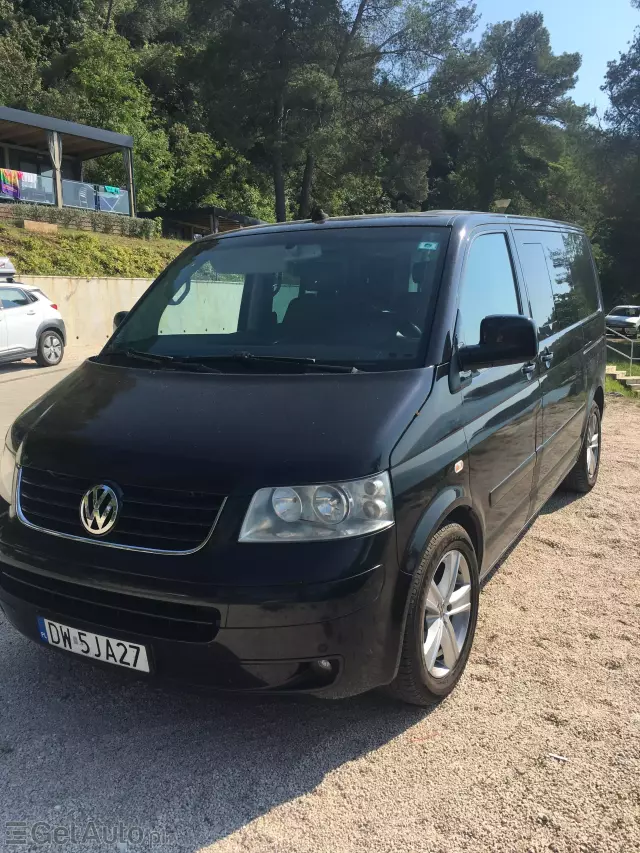 VOLKSWAGEN Transporter Multivan Highline