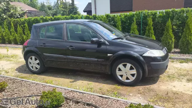 RENAULT Megane 