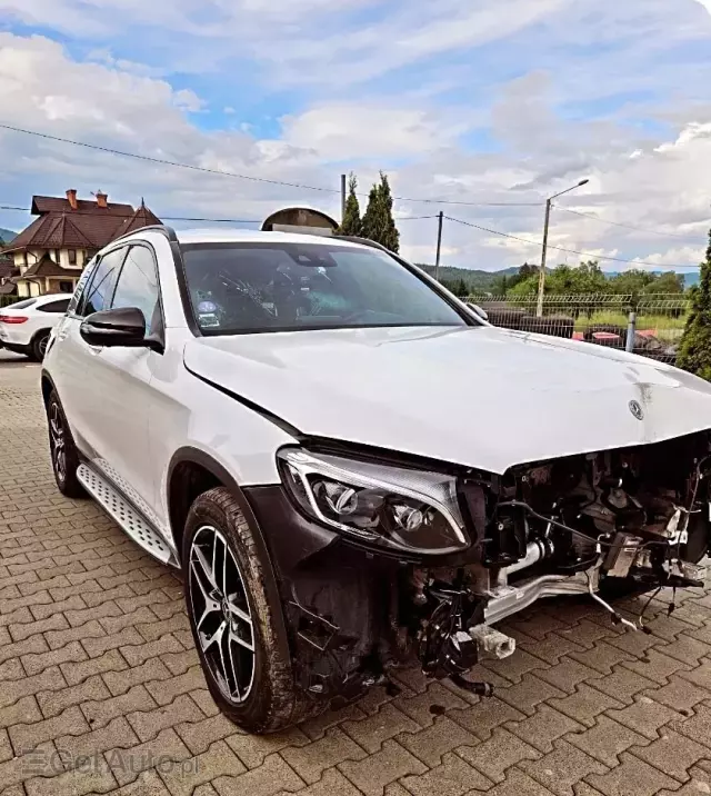 MERCEDES-BENZ GLC AMG 