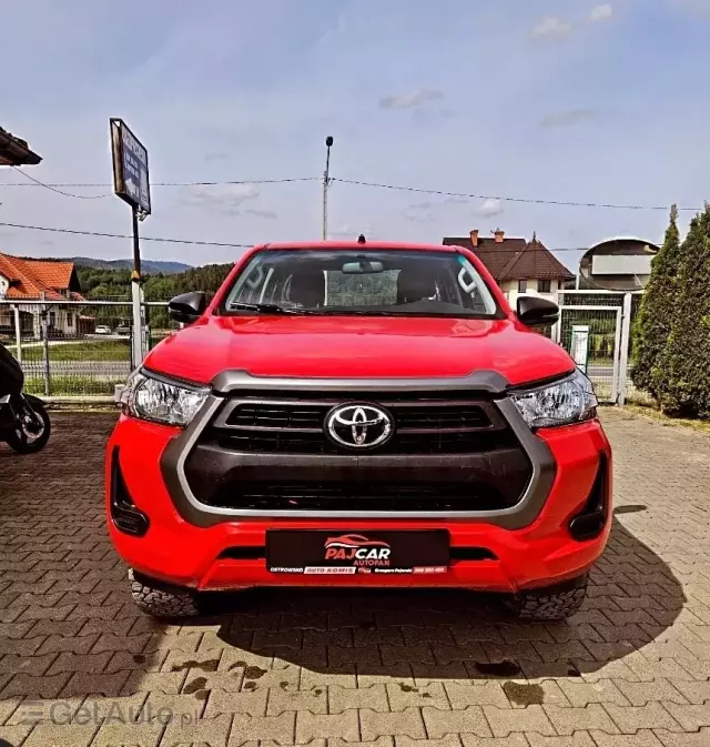 TOYOTA Hilux 