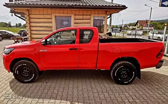 TOYOTA Hilux 