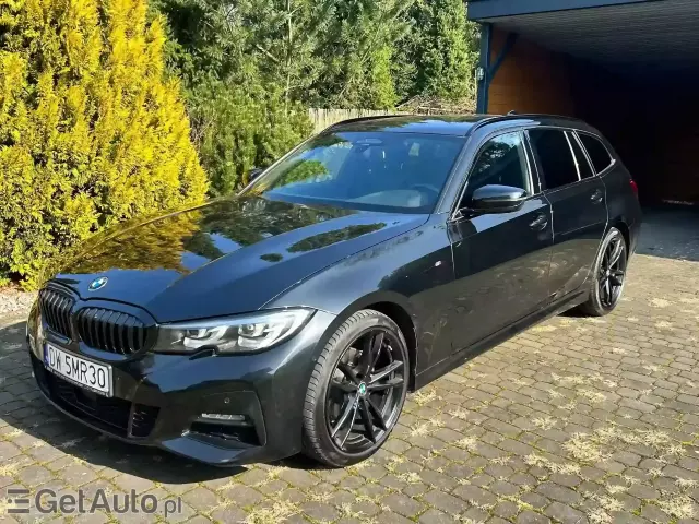 BMW Seria 3 XDrive M Sport Steptronic