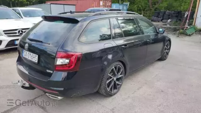 SKODA Octavia RS 4x4 DSG