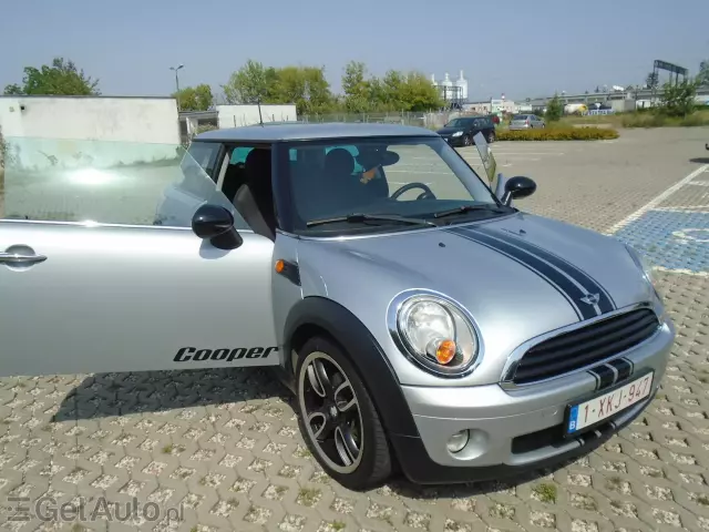 MINI One 