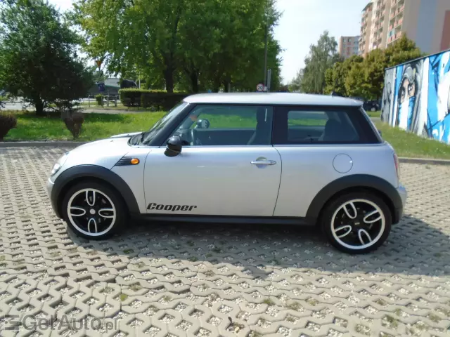 MINI One 