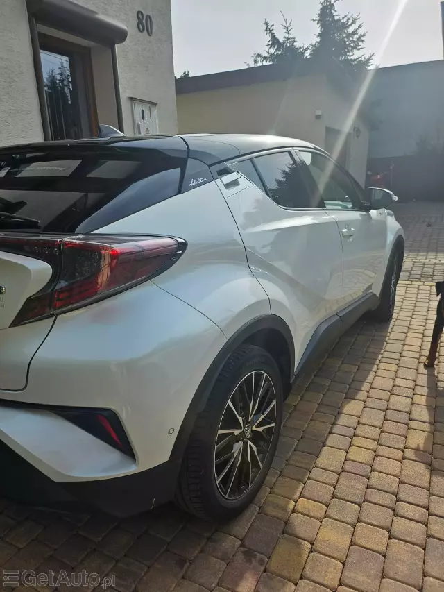 TOYOTA C-hr 