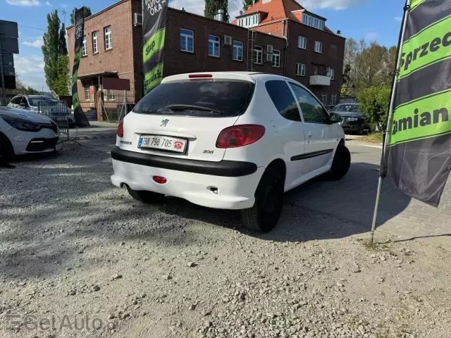 PEUGEOT 206 