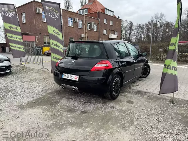 RENAULT Megane 