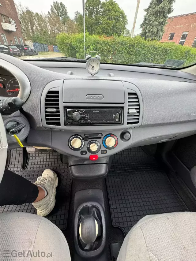 NISSAN Micra 