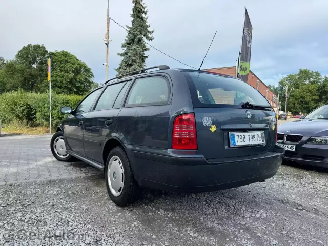 SKODA Octavia 