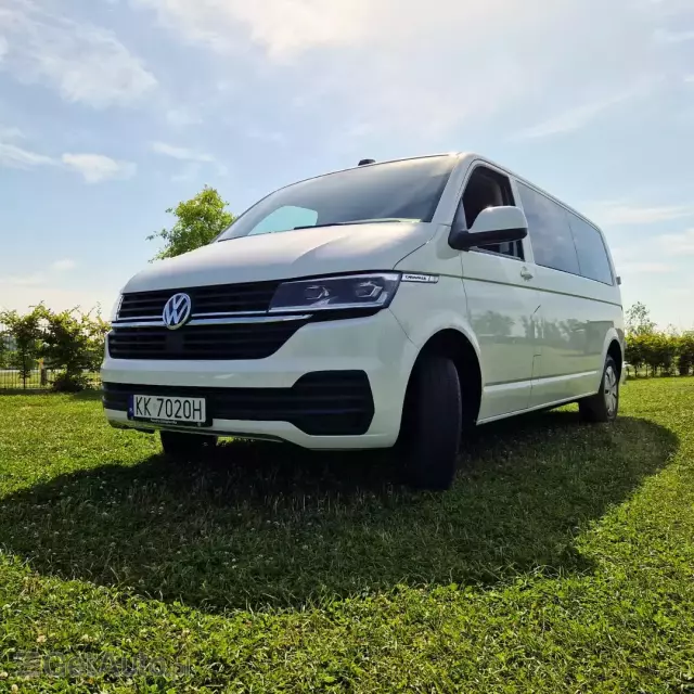 VOLKSWAGEN Caravelle 