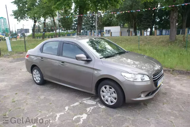 PEUGEOT 301 Active