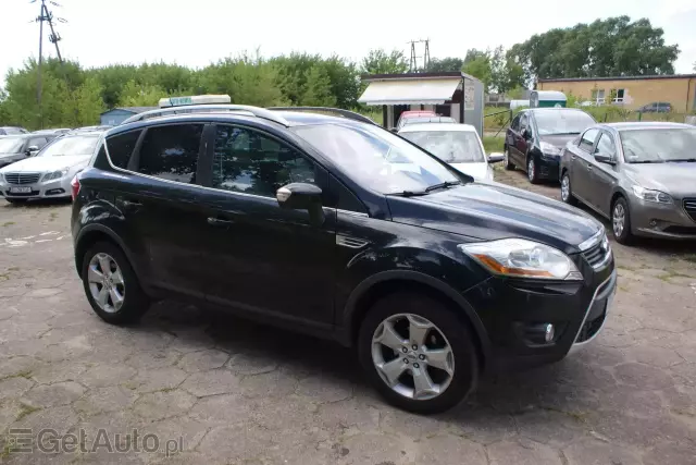 FORD Kuga Titanium 4WD