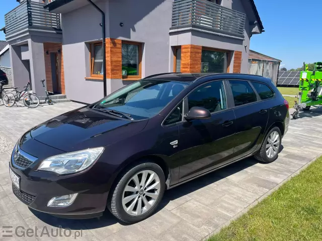 OPEL Astra Sport