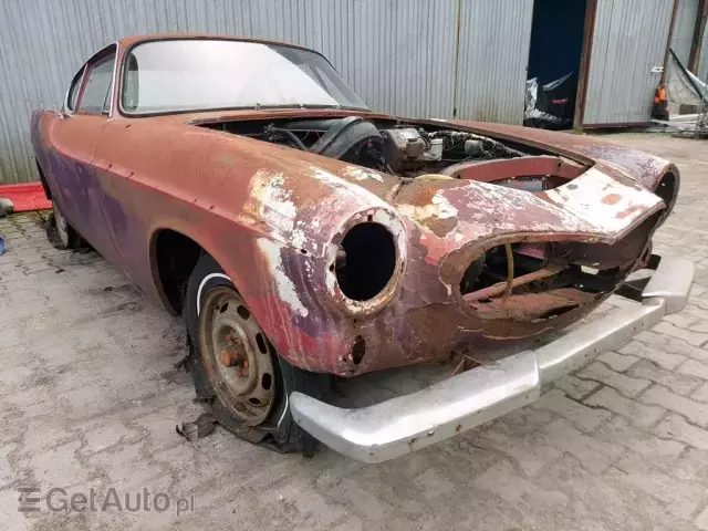 VOLVO P1800 