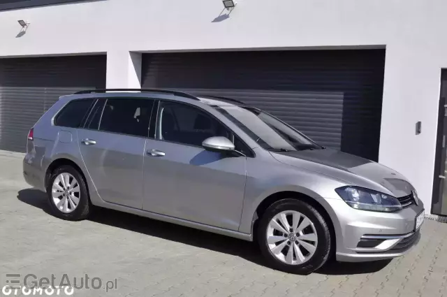 VOLKSWAGEN Golf Comfortline