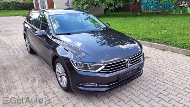 VOLKSWAGEN Passat Business DSG