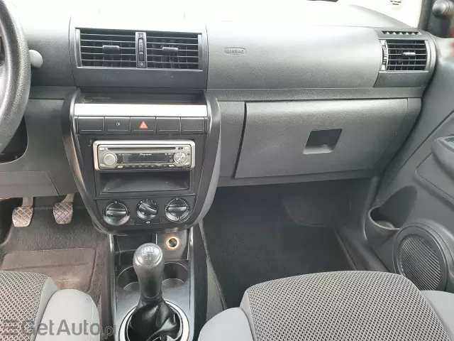 VOLKSWAGEN Fox Basis