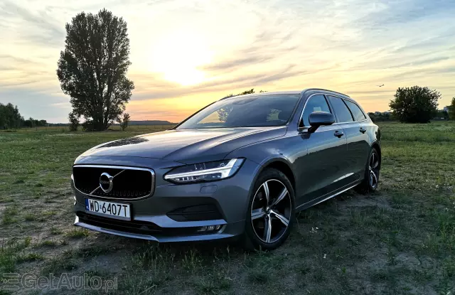 VOLVO V90 Momentum AWD Getr