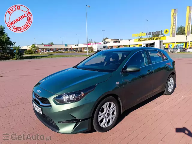 KIA Ceed M