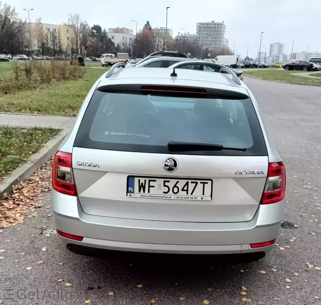 SKODA Octavia Ambition