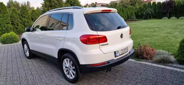 VOLKSWAGEN Tiguan Sport & Style