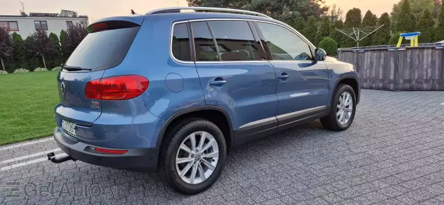 VOLKSWAGEN Tiguan Sport & Style