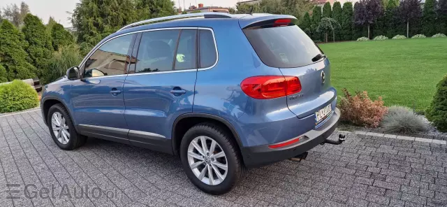 VOLKSWAGEN Tiguan Sport & Style