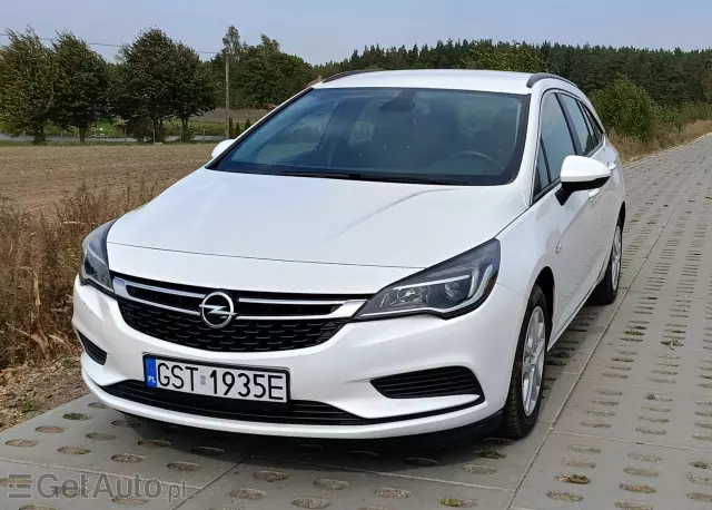 OPEL Astra Dynamic S&S